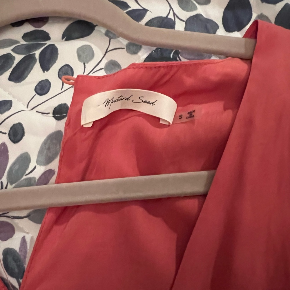 Muted Seed Coral Dress! Never worn white strap! Deep V-neck with fitted waist.